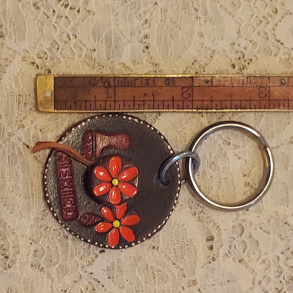Cute Mexico Souvenir Keychain Leather Sombrero Hat - Picture 4 of 7